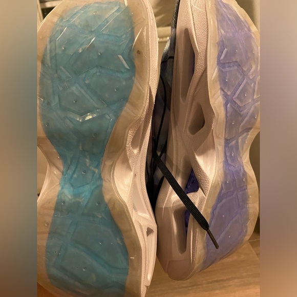 Nike women size 10 - Picture 5 of 5